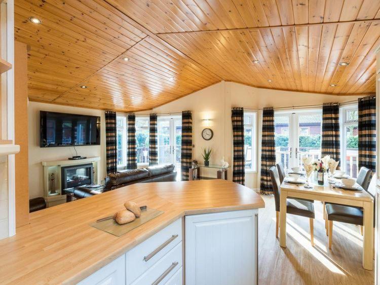 Windermere Retreat - White Cross Bay Holiday Park Exteriér fotografie